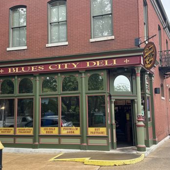 BLUES CITY DELI - Updated July 2024 - 1112 Photos & 1215 Reviews - 2438