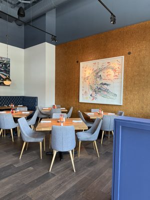 Pacific Table by null