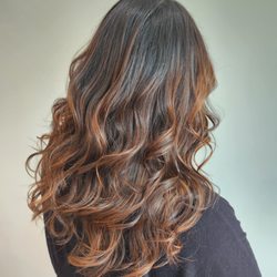 Hot Headz Hair Studio