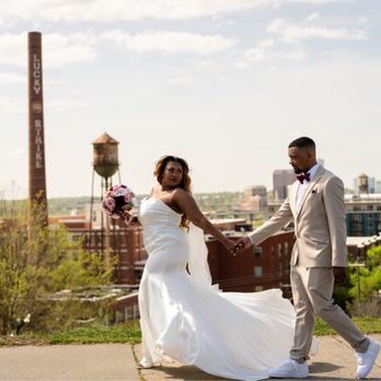 Libby Hill Park - Beautiful background for our special day - Parks Near Me - Richmond, Virginia Libby Hill Park - Beautiful background for our special day - Parks Near Me - Richmond, Virginia