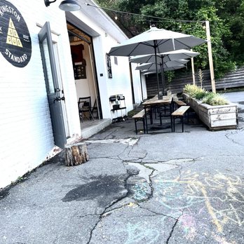 Kingston Standard Brewing - Decked Out - Breweries Near Me - Kingston, New York