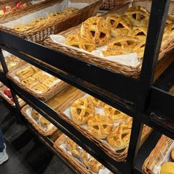 Pastelería La Esperanza - The apple was my favorite