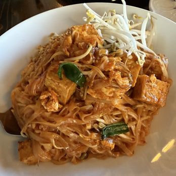 The Lakes Cafe - Tofu pad Thai - Thai Near Me - Las Vegas, Nevada The Lakes Cafe - Tofu pad Thai - Thai Near Me - Las Vegas, Nevada