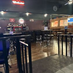 Oasis Bar & Lounge - Secondary bar.