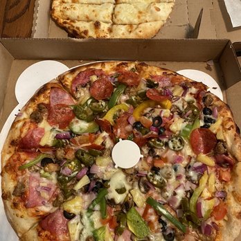 Jesse's Pizza - Delux with breadsticks and cheese - Pizza Near Me - California City, California