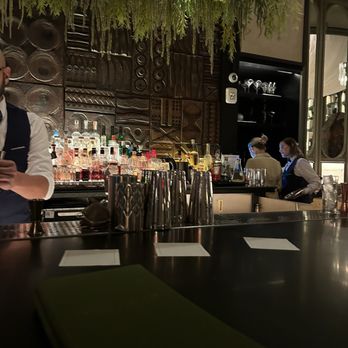Nubeluz - Cocktail Bars Near Me - New York, New York
