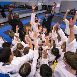 Silver Lining Taekwon-do - Achieve together as one