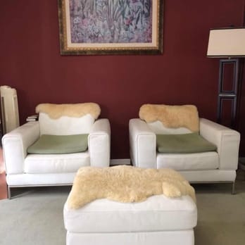 Derma Plus Skin Care - Cozy waiting area - Skin Care Near Me - Monterey Park, California Derma Plus Skin Care - Cozy waiting area - Skin Care Near Me - Monterey Park, California