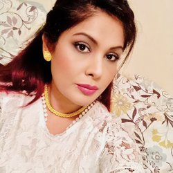 Rajni’s Eyebrow Bar - Casual make up
