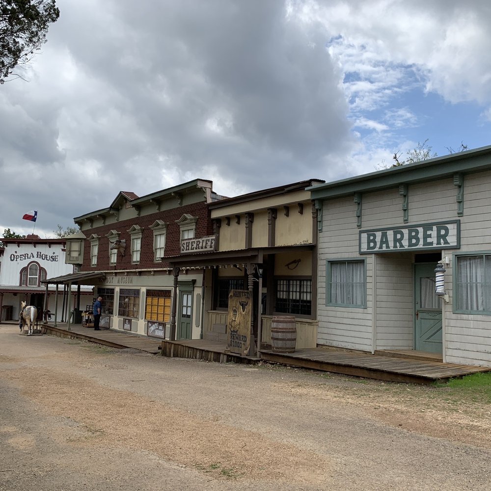 7A Ranch & Pioneer Town - Resorts Near Me - Wimberley, Texas 7A Ranch & Pioneer Town - Resorts Near Me - Wimberley, Texas