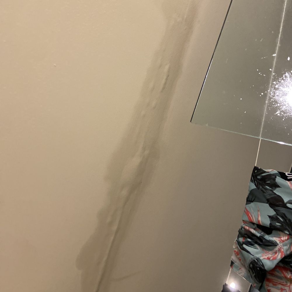 Now Emerald - Pipe burst in restroom - Resorts Near Me - Cancún, ROO Now Emerald - Pipe burst in restroom - Resorts Near Me - Cancún, ROO