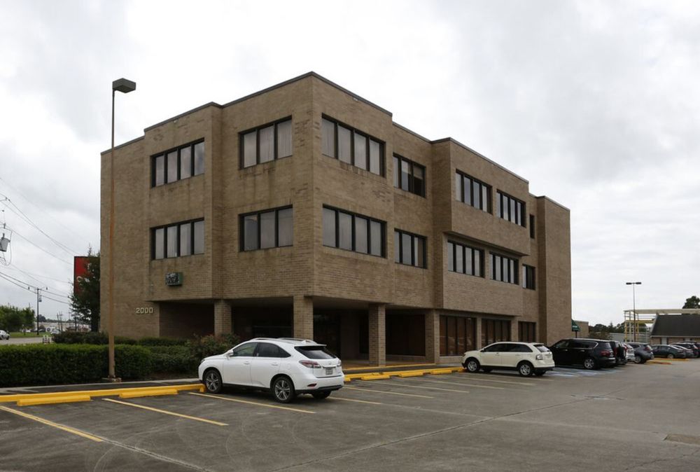 Steel & Associates - immigration attorney in Gretna, LA