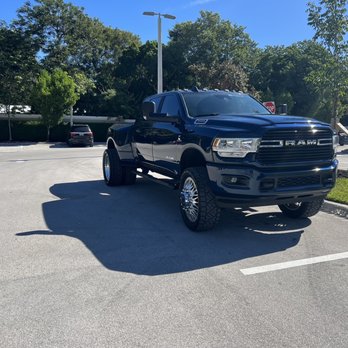 Cartronics - My ram 3500 - Car Stereo Installation Near Me - Miami, Florida