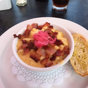 The Blackberry Kitchen - Mac and cheese - Cafes Near Me - Fraser Valley Regional District, British Columbia The Blackberry Kitchen - Mac and cheese - Cafes Near Me - Fraser Valley Regional District, British Columbia