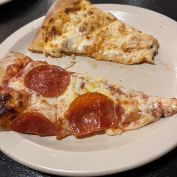 Mama Sid's Pizza - Pizza - Pizza Near Me - Athens, Georgia Mama Sid's Pizza - Pizza - Pizza Near Me - Athens, Georgia
