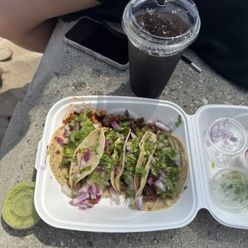 Tacos Pipeye - Tacos Near Me - Santa Barbara, California