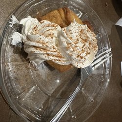 The Fred Harvey Restaurant - Apple blossom dessert