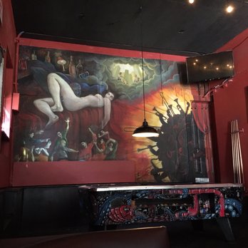 Fly Bar - Cool murals - American Near Me - San Francisco, California Fly Bar - Cool murals - American Near Me - San Francisco, California