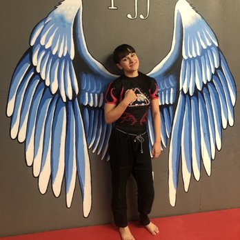 Ferny Jiujitsu - Brazilian Jiu-jitsu Near Me - Bakersfield, California