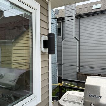 Electra Services - Electricians Near Me - Chicago, Illinois Electra Services - Electricians Near Me - Chicago, Illinois