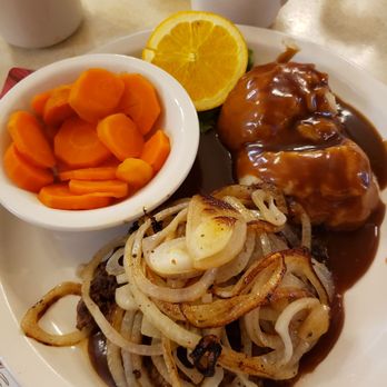 The Pancake Chef - Chopped steak blue plate special - American Near Me - SeaTac, Washington
