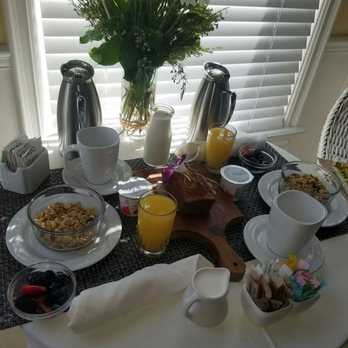Snug Harbor Inn - Continental breakfast. Amazing warm bread it was so cute and much needed. - Hotels Near Me - Avalon, California Snug Harbor Inn - Continental breakfast. Amazing warm bread it was so cute and much needed. - Hotels Near Me - Avalon, California