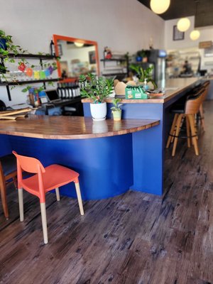 MOTO Delicatessen & Bodega by null