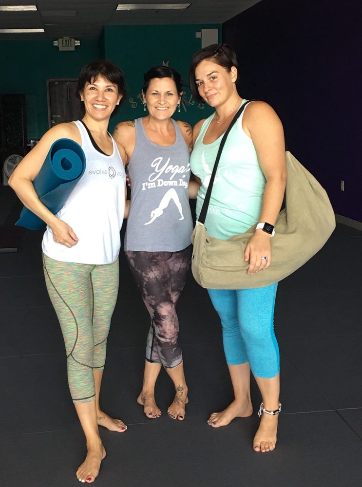 Sparkle Yoga Logo