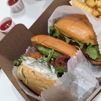 Shake Shack - Burgers Near Me - San Francisco, California Shake Shack - Burgers Near Me - San Francisco, California