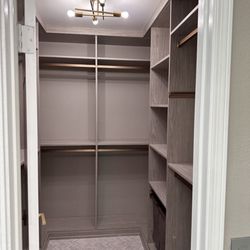 California Closets - Pasadena - Small walk in closet