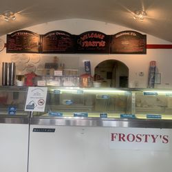 Frosty's - Inside
