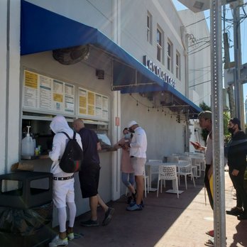 Las Olas Cafe - Cuban Near Me - Miami Beach, Florida
