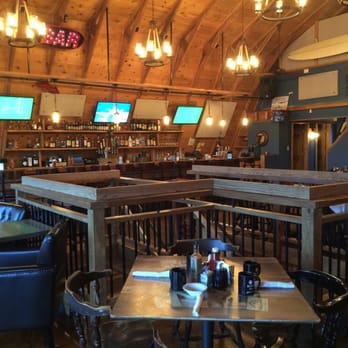 Barn 34 - Upstairs bar area - Bars Near Me - Ocean City, Maryland Barn 34 - Upstairs bar area - Bars Near Me - Ocean City, Maryland