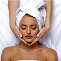 Greenhouse Holistic - A Gentle Grounding Facial