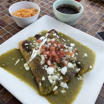 Quecho Elevated Mexican Eatery - Tinga chicken enchiladas - Mexican Near Me - Julian, California