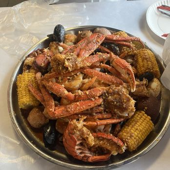 Laughing Crab - Weekend special Seafood boil / - Cajun/Creole Near Me - Lincoln, Nebraska
