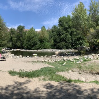 Three Rivers Hideaway - Beach area with pool of river water. - Campgrounds Near Me - Three Rivers, California