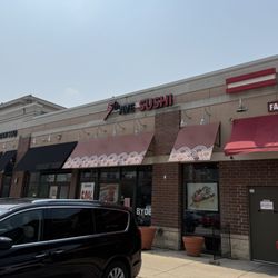 5th Avenue Sushi - Strip mall storefront.