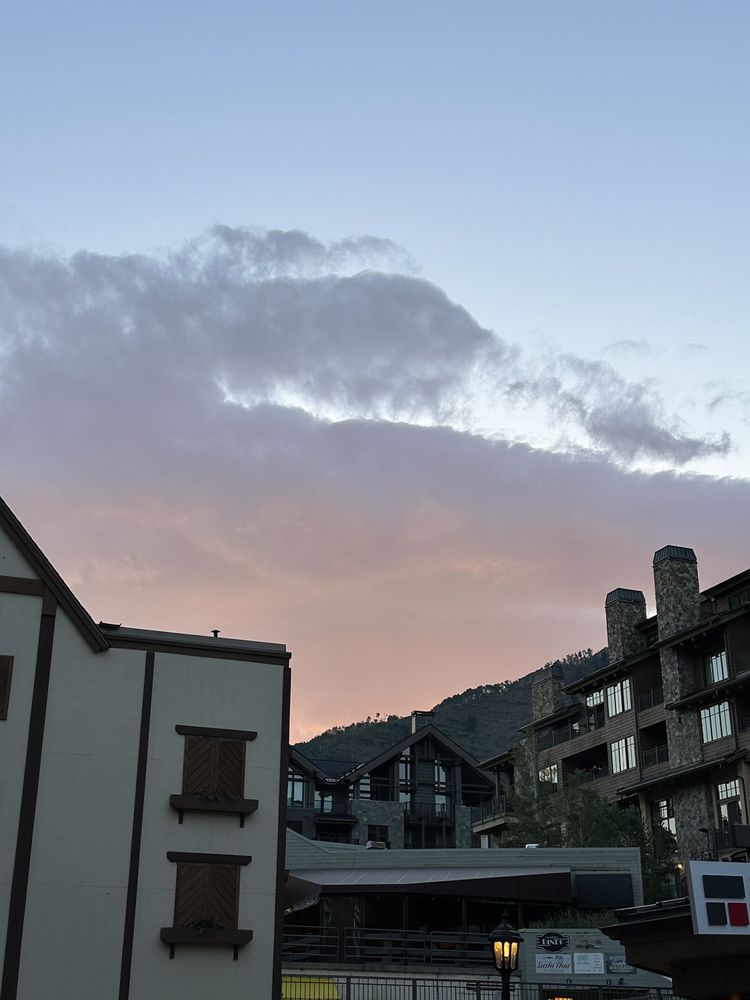 Lionshead General Store Image