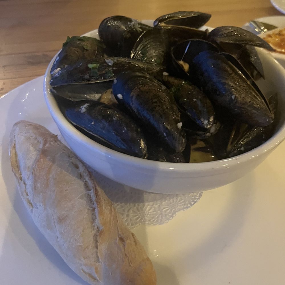 Sundays On The Bay - Mussels in white wine - Seafood Near Me - Hampton Bays, New York Sundays On The Bay - Mussels in white wine - Seafood Near Me - Hampton Bays, New York