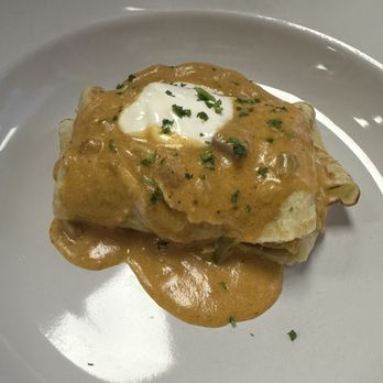 Vernona Gourmet Restaurant - Chicken ragu crepe - Hungarian Near Me - Bradenton, Florida Vernona Gourmet Restaurant - Chicken ragu crepe - Hungarian Near Me - Bradenton, Florida