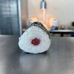 En Fuego Grill - Musubi w/ ume