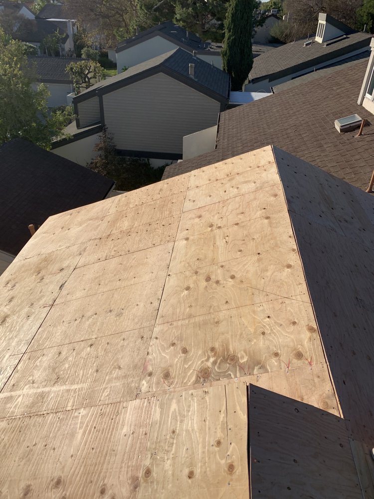 Slide of Baiza's Roofing