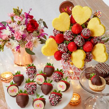 Edible Arrangements - a variety of chocolate covered strawberries - Gift Shops Near Me - Central Islip, New York