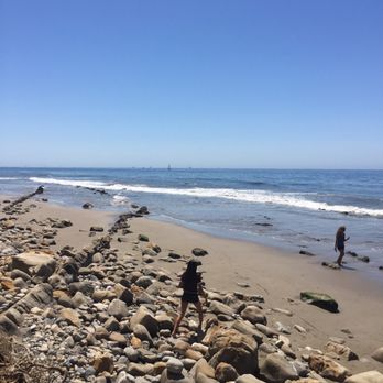 One Thousand Steps Beach - Beaches Near Me - Santa Barbara, California