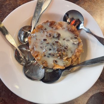 Razzoo's Cajun Cafe - Southern Bread Pudding - Cajun/Creole Near Me - Stafford, Texas Razzoo's Cajun Cafe - Southern Bread Pudding - Cajun/Creole Near Me - Stafford, Texas