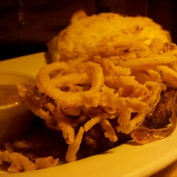Damon's Steak House - The string onions are better than the ones @ the place that sounds like Shroutbacks. - Steakhouses Near Me - Glendale, California