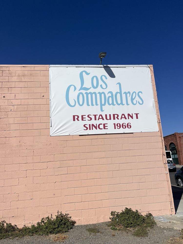 Los Compadres Mexican Restaurant