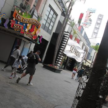 Universal City Walk - Shopping Centers Near Me - Universal City, California Universal City Walk - Shopping Centers Near Me - Universal City, California