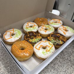 Dough Boy's Donuts - Perfect Strava themed donuts for our Unofficial Run Club